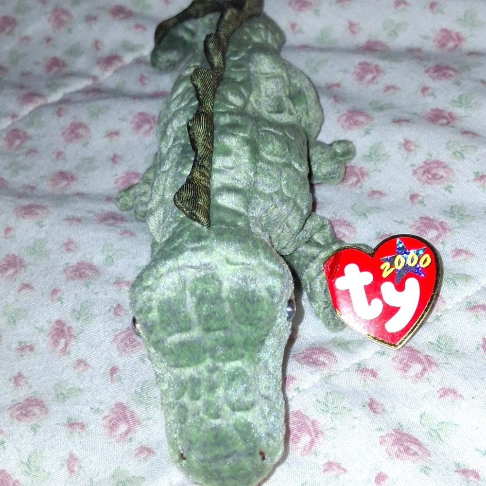 Swampy the 2000 Ty Beanie Baby alligator
